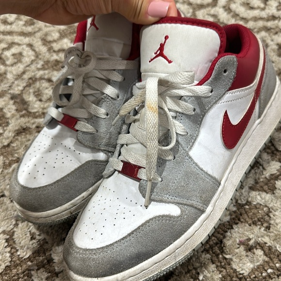 Red and grey Jordan’s Air Force 1 low top good conditions - Picture 3 of 8